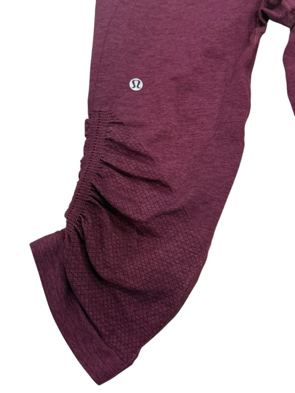 Lululemon In The Flow Crop II Seamless Scrunch‎ Stretch Burgandy Yoga Capri